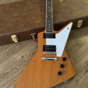 2025 Gibson '70s Explorer – Antique Natural - Image 4