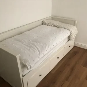 IKEA HEMNES DAY BED
