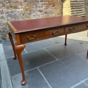Antique desk with two large drawers - Image 2