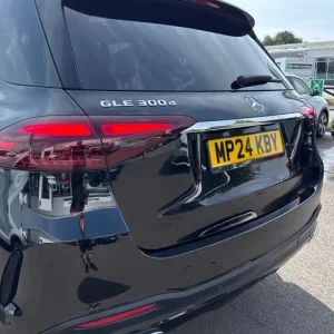 2024 Mercedes-Benz GLE300dh AMG Line - Image 8