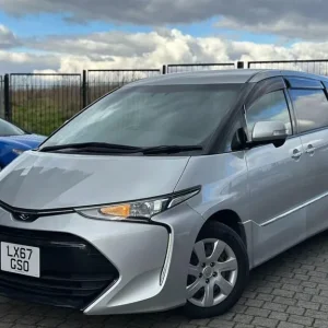 2017 Toyota Estima 2.4L Auto Petrol MPV – 8 Seater, Spacious, Well-Maintained - Image 2