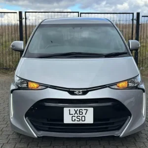2017 Toyota Estima 2.4L Auto Petrol MPV – 8 Seater, Spacious, Well-Maintained - Image 3