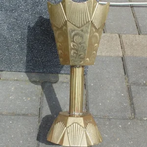 Brass chalice incense burner, possibly Arabic style - Image 2