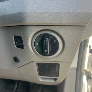 2019 Volkswagen Crafter 2.0 TDI 140PS Startline High Roof Panel Van - Image 4