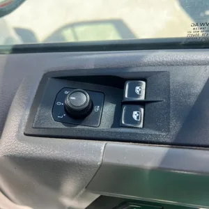 2019 Volkswagen Crafter 2.0 TDI 140PS Startline High Roof Panel Van - Image 5