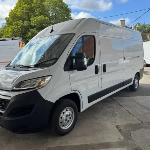 2021 Citroen Relay 2.2 BlueHDI 35 Enterprise Panel Van 5DR Diesel Manual L3 H - Image 3