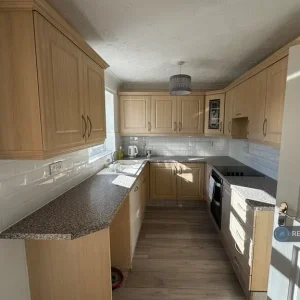 3 bedroom semi-detached house in southwick, Wiltshire - Image 6