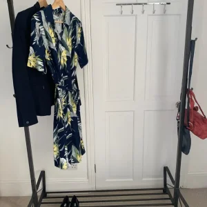 IKEA Portis Large Black Metal Clothing Rail - Image 2