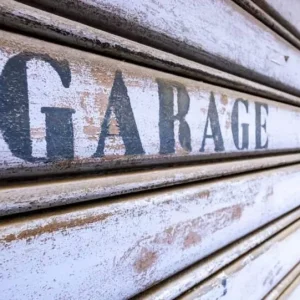 Garage for rent