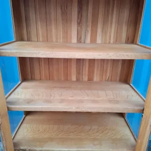 Solid heavy oak display cabinet - Image 3