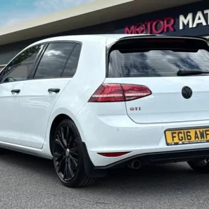 2016 Volkswagen Golf 2.0 TSI BlueMotion GTI Euro 6 5-door hatchback - Image 2