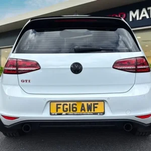 2016 Volkswagen Golf 2.0 TSI BlueMotion GTI Euro 6 5-door hatchback - Image 4