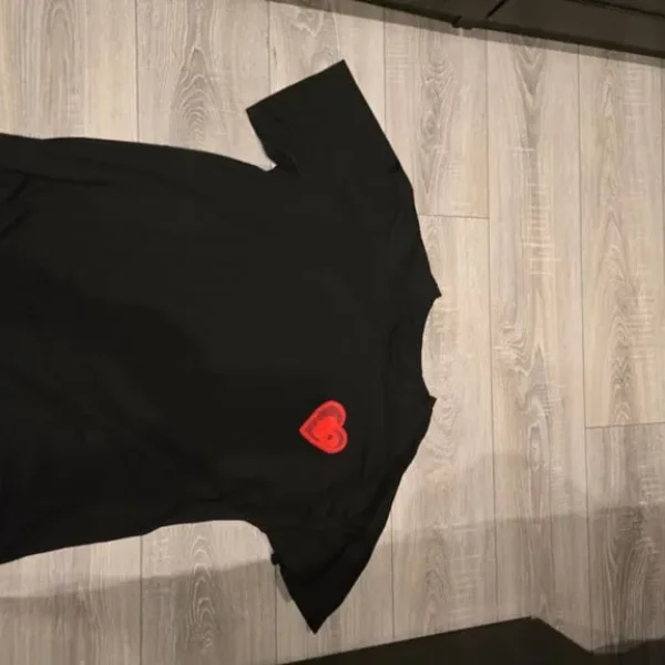 Black men's tshirt