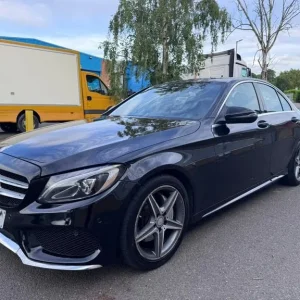 2015 Mercedes-Benz C200 AMG Line 4dr Auto Saloon Petrol - Image 3