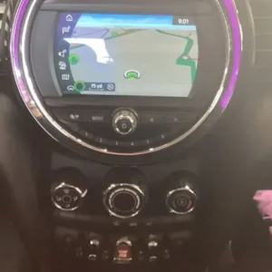 2020 MINI One Classic 1.5 Petrol Manual Hatchback - Image 3