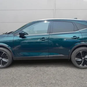 2025 Nissan Qashqai 1.3 DiG-T 4WD with all the smart features - Image 6