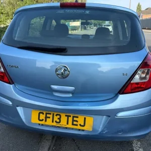 2013 Vauxhall Corsa Hatchback Manual 1.4L 5-door - Image 3