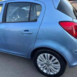 2013 Vauxhall Corsa Hatchback Manual 1.4L 5-door - Image 7