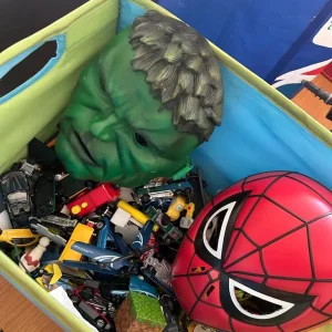 Box of various toys - Image 6