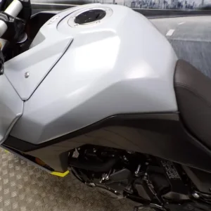 2024 SUZUKI V-STROM 800DE - Image 8