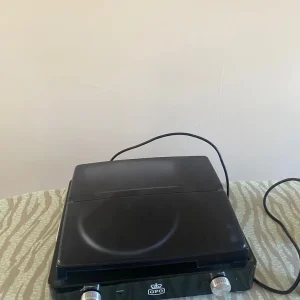 Record/vinyl Player - Image 2