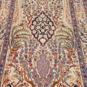very Fine handmade persian isfahan rug - Image 3