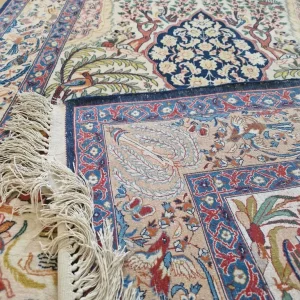 very Fine handmade persian isfahan rug - Image 6