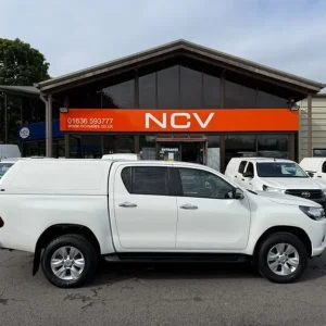 2020 Toyota Hilux ICON 4WD D-4D Diesel Pickup - Image 2