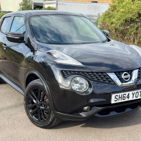 2014 Nissan Juke 1.2 DIG-T Acenta Euro 5 5-door hatchback