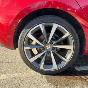 2022 SEAT Leon 1.5 TSI EVO FR Sport 5dr Manual Hatchback - Image 8