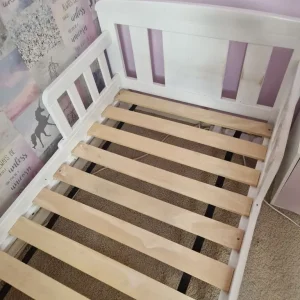 Toddler bed from John Lewis - Image 2