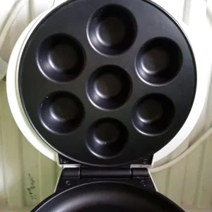 Tesco 7-Hole Cup Cake Maker - Image 2