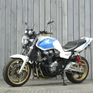 2010 Honda CB1300 White Motorbike - Image 2