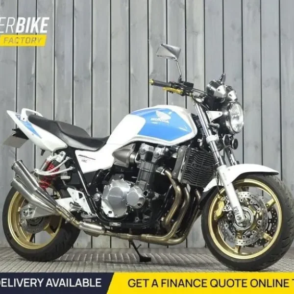 2010 Honda CB1300 White Motorbike