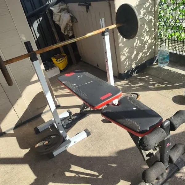 Weights bench bars and weights