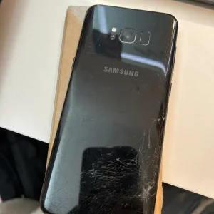 Samsung Galaxy S8+ - Image 2