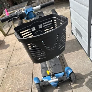 CareCo Minimus folding electric mobility scooter - Image 2