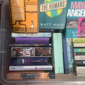 100+ paperbacks and a few hardbacks - Image 8
