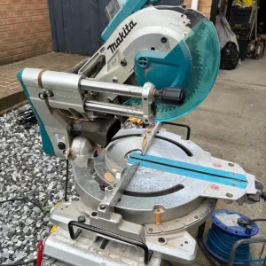 Makita 110v Chop Saw - Image 3