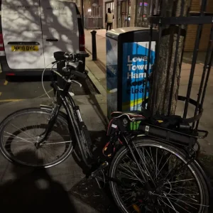 Modified Elops 120E Electric Commuter Bike – Black, Steel Frame, No Battery - Image 3