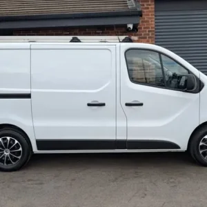 2016 Vauxhall Vivaro 1.6 CDTI 2900 EcoFlex Panel Van 5DR Diesel Manual - Image 3