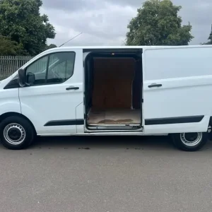 2021 Ford Transit Custom 300 LEADER L2 Panel Van Diesel Manual - Image 6