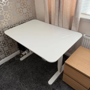 IKEA electric sitting/standing desk - Image 2