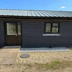 1 Bed country cottage - Image 3