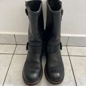 Aldo ladies leather boots size 37 UK