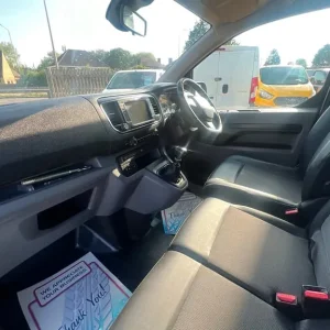 2019 Citroen Dispatch 2.0 BlueHDi Panel Van - Image 3