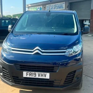 2019 Citroen Dispatch 2.0 BlueHDi Panel Van - Image 7