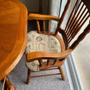 Wooden table and chairs - Image 4