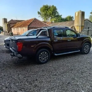 Nissan Navara Tekna DCI Pick-Up 2017 Manual 2298cc - Image 4