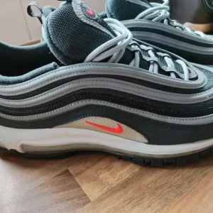 Nike Air 97 Anthracite/Crimson Flash